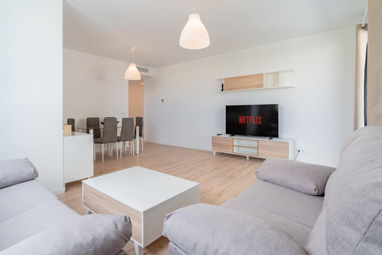 Guestready - Sunny Seaside Escape In Malaga Apartment Luaran gambar